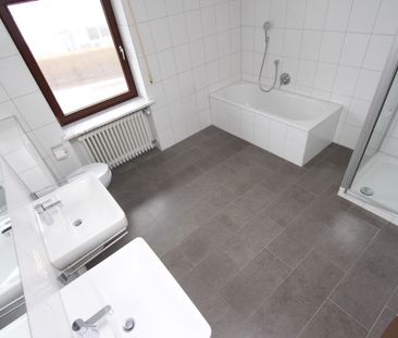 Gemütliche Doppelhaushälfte in Essenbach! - Foto 6