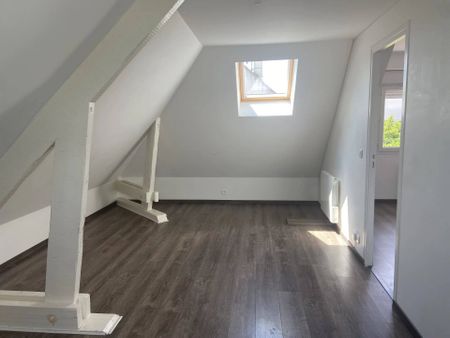 A 7 MINUTES DE LA GARE DE HOUILLES QUARTIER DU RÉVEIL MATIN - Photo 4