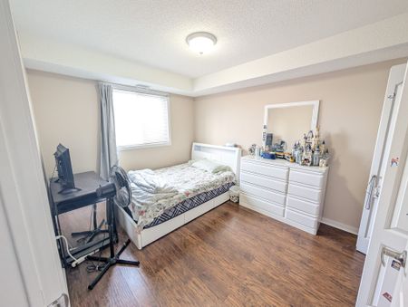 For Lease - 8 Dayspring Circle Unit# 1110, Brampton, Ontario - Photo 3