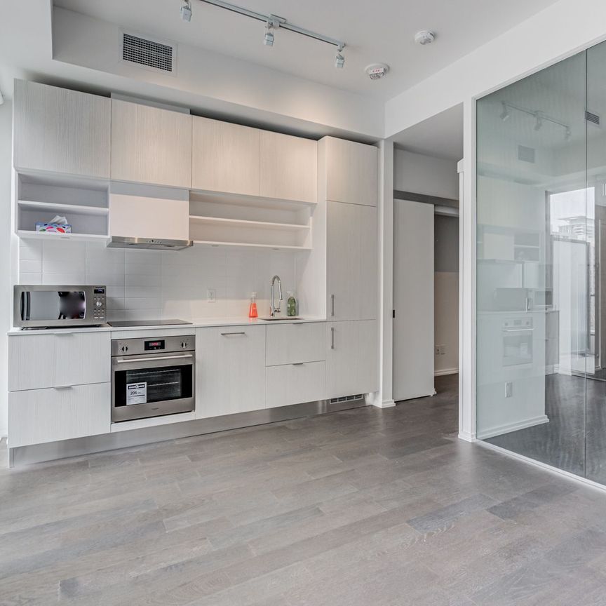 For Lease - 5 Soudan Avenue Unit# 1013, Toronto, Ontario - Photo 1