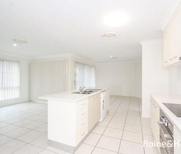 FULLY AIR CONDITIONED FOUR BEDROOM HOME IN LITTLE CREEK ESTATE! - Photo 6
