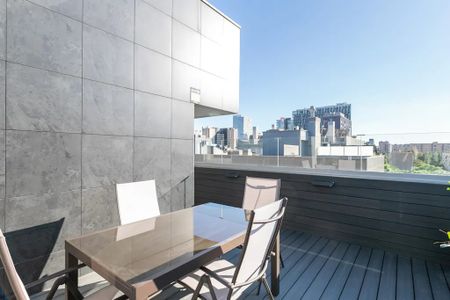 Carrer de Mercè Rodoreda, Sant Adrià de Besòs, Catalonia 08930 - Photo 5