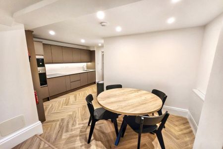 3 bedroom terraced house to rent - Photo 2