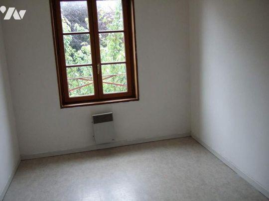 Appartement à louer à Hesdin (62140) en Pas-de-Calais (62). Cet appartement propose une surf... - Photo 1