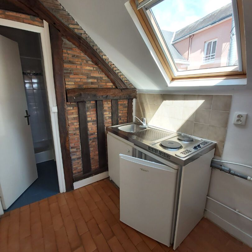 Location Appartement 1 pièce 27m² ROUEN 76000 - Photo 1