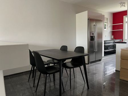 Harpsundsvägen, Bandhagen - Photo 3