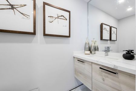 For Lease - 400 Walmer Road Unit# PH24, Toronto, Ontario - Photo 5