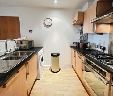2 bedroom apartment to rent - Photo 6