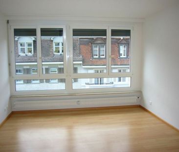 3.5-Zimmerwohnung im 5. Obergeschoss - Nähe Novartis Campus - Photo 3