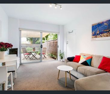 Spacious Outdoor Space! Fantastic Location! - Photo 1