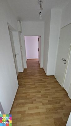 Geförderte 2-Zimmerwohnung mit Balkon - Photo 1