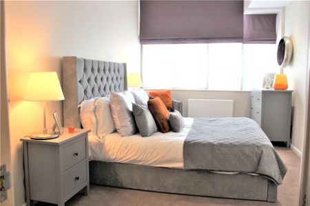 2 Bedroom Flat to Rent - Photo 4