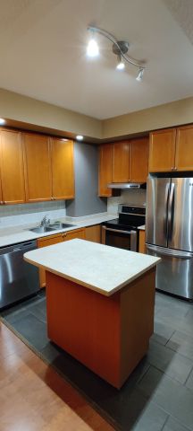 For Lease - 5229 Dundas Street Unit# 2012, Toronto, Ontario - Photo 3