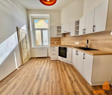 Pronájem bytu 3+1 96 m² - Photo 2