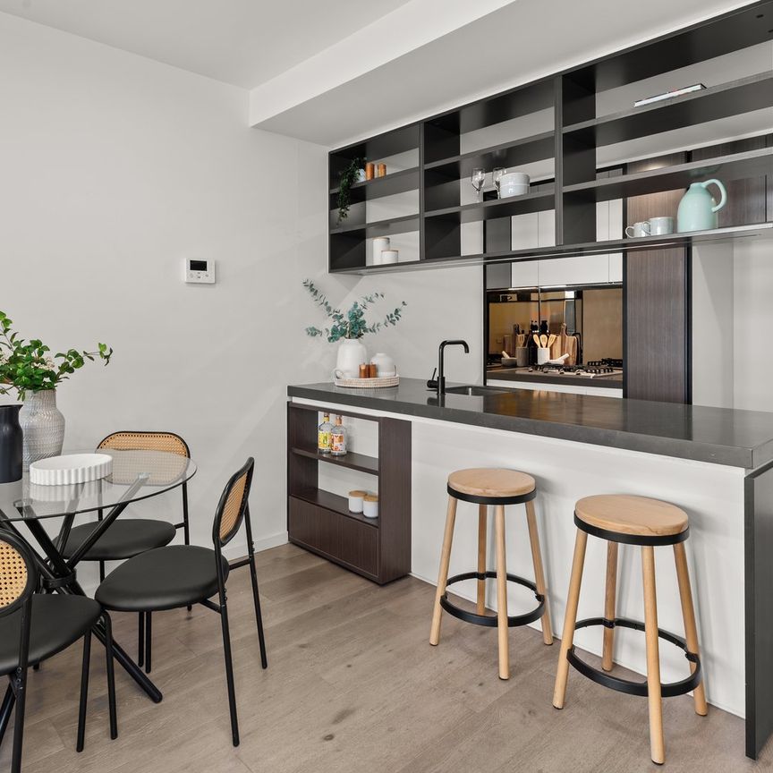 Modern One Bedroom Apartment with Study and Amenities in Prime Location - Photo 1