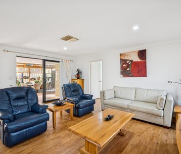 12 Tabeland Way, Carramar WA 6031 - House For Rent | Domain - Photo 2