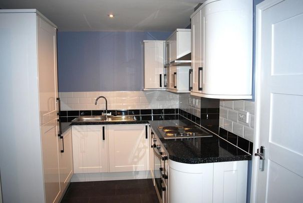 1 bedroom property to rent - Photo 1