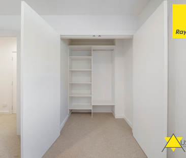 Modern 1-Bedroom Home with Private Courtyard in Prime Orakei Locati... - Photo 6