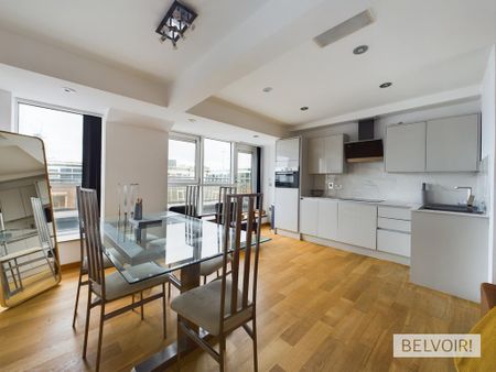 3 bedroom flat to rent - Photo 4