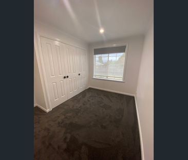 Designed for Ease. Positioned for Lifestyle. - Photo 5