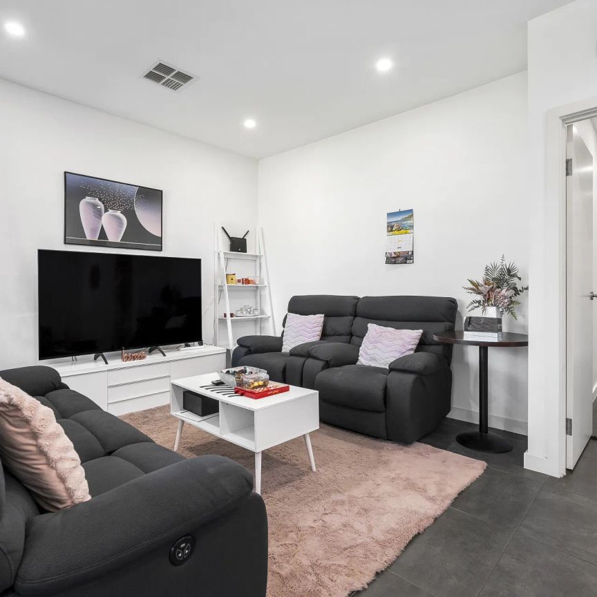 Beautifully Presented Home Offering Comfort, Space and Convenience - Photo 1