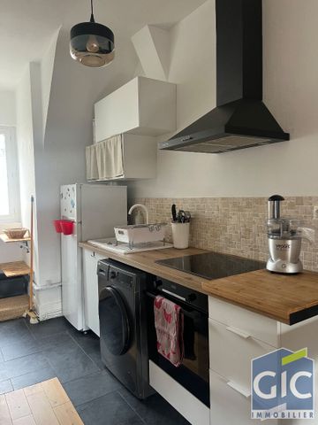 Location Appartement 1 pièce 30m² - Photo 3