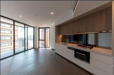 Resort Style One Bedroom in convenient St Leonards location - Photo 2