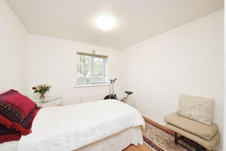 Lime Close, Harrow - Photo 5