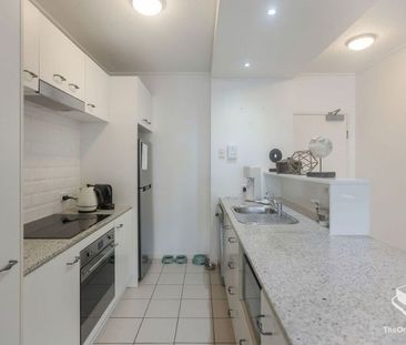 Secluded Ellington - Photo 4