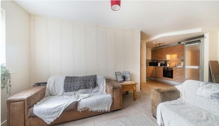 2 Bed Flat, Ladybarn Lane, M14 - Photo 3