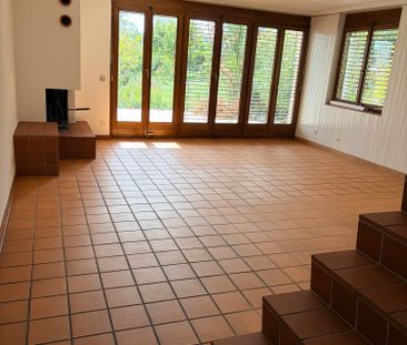 Eckhaus (Reiheneinfamilienhaus) mit grossem Garten in Dielsdorf - Foto 1