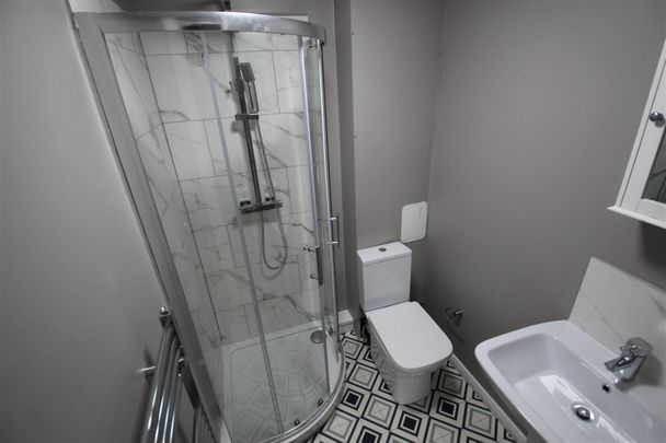 Westfield Court, Westfield Road, Hyde Park, LS3 1DL, Leeds - Photo 1