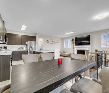 For Lease - 126 Blackwell Crescent, Bradford West Gwillimbury, Ontario - Photo 4