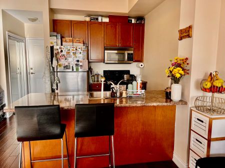 For Lease - 5010 Corporate Drive Unit# 422, Burlington, Ontario - Photo 2