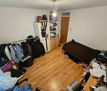 Room in a Shared House, Bruce Road, E3 - Photo 2