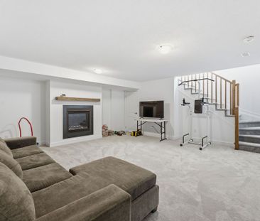 For Lease - 1016 Montelena Road, Kanata, Ontario - Photo 5