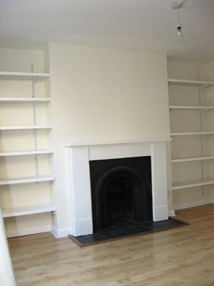 1 Bed Flat, Greenwich, SE10 - Photo 1