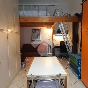Monolocale in affitto - Photo 2