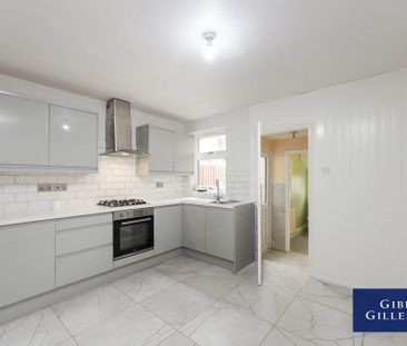 2 bedroom terraced house to rent - Photo 4