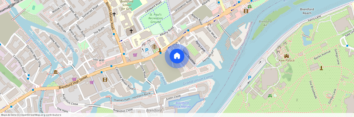 Pump Alley, Brentford, TW8