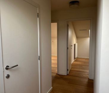 2 slpk-appartement met ondergrondse staanplaats - Photo 1