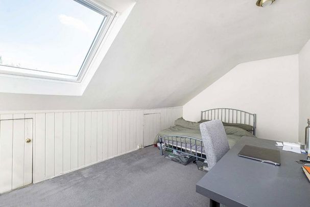 3 bedroom flat to rent - Photo 1