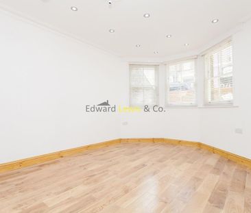 3 bedroom flat to rent - Photo 1