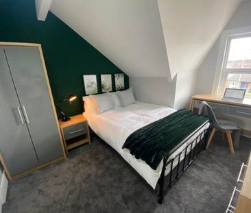 Beechwood Crescent (room 4), Burley, Leeds - Photo 6