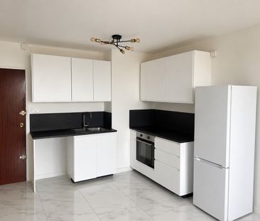 Location Appartement 2 pièces 42m² AIX EN PROVENCE 90ème - Photo 1