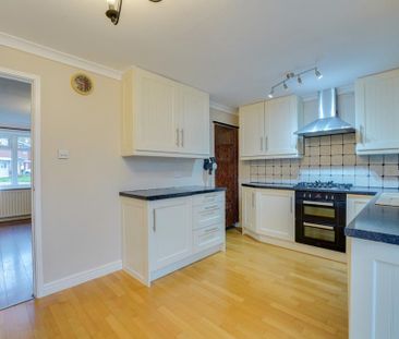 2 bedroom semi-detached house to rent - Photo 1