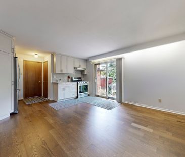 For Lease - 252 Elgin Mills Road Unit# Unit B, Richmond Hill, Ontario - Photo 2