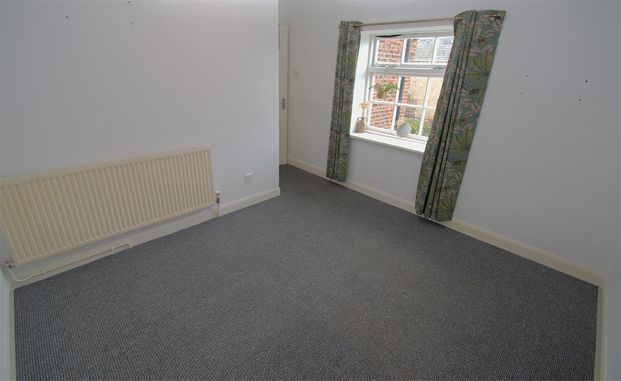 140-142 Whetstone Lane, Birkenhead, CH41 - Photo 1