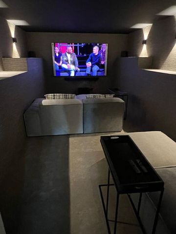 5 bedroom luxury Villa for rent in Nueva Andalucia, Andalusia - Photo 4