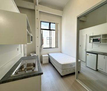 Stylish One Bedroom in Broadway - Photo 4